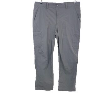 LL Bean Men Size 40 x 30 Pants Gray Straight Leg Nylon Stretch Hike Quick Dry